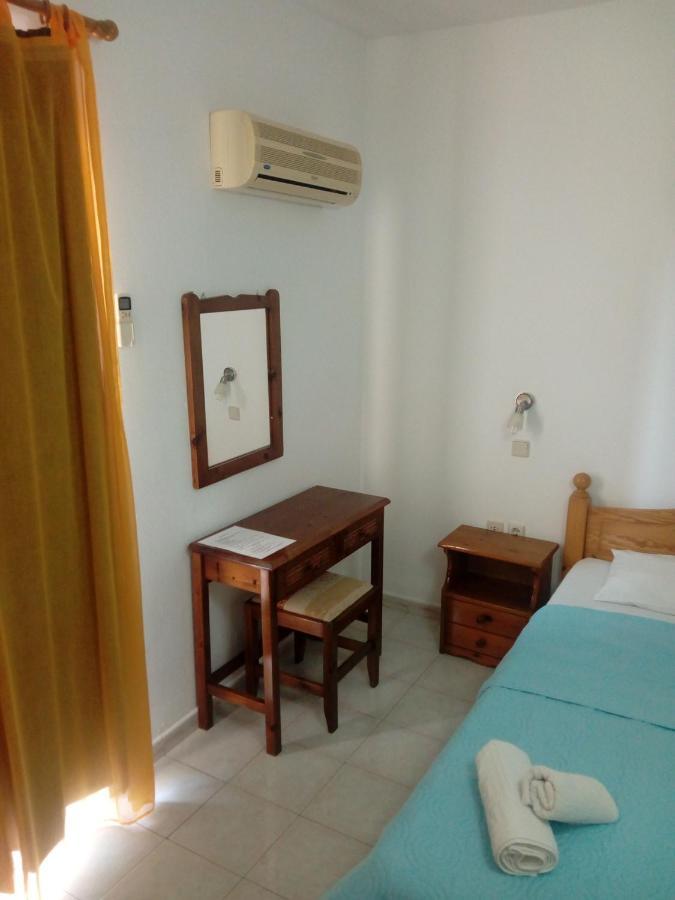 Debbi Appartments And Hotel Ialysos  Bagian luar foto