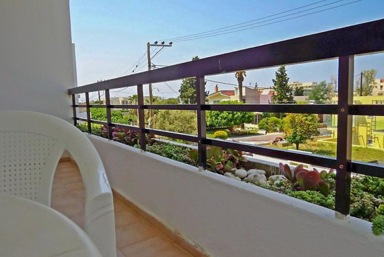 Debbi Appartments And Hotel Ialysos  Bagian luar foto
